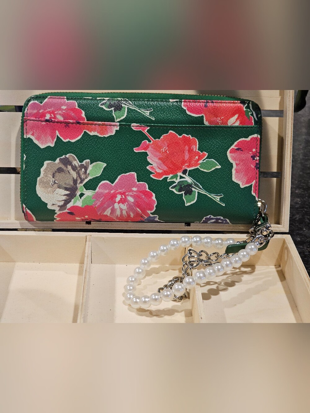 Kate Spade Grant Street Stacy Spring Bloom Continental Wallet W/Wristlet Added - Picture 3 of 10